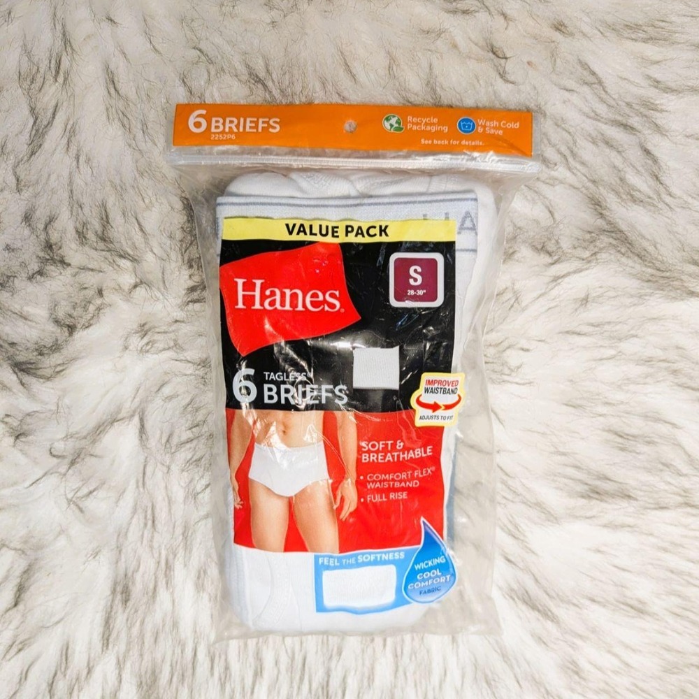 New / Sealed Hanes Men's Tagless White Briefs Small 6 Briefs Classic